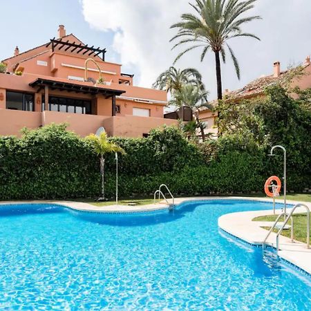Las Lomas - Pool, Terrace & View Marbella Exterior photo