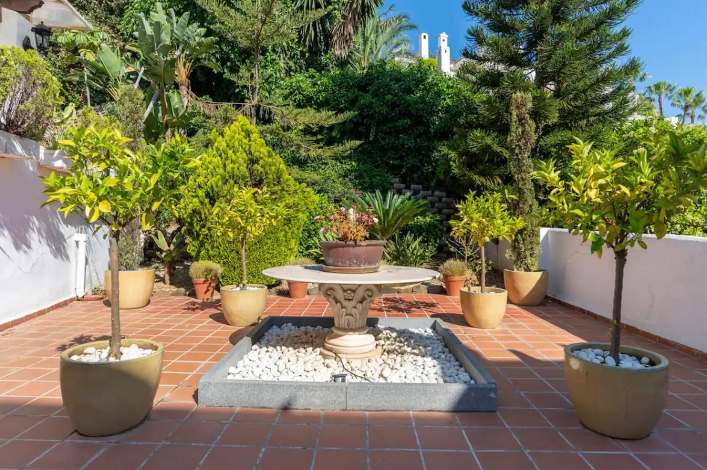 Las Lomas - Pool, Terrace & View Marbella Exterior photo
